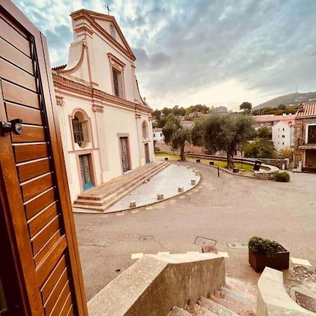 Charmant Petit Appartement Place De L Eglise Piana  Εξωτερικό φωτογραφία